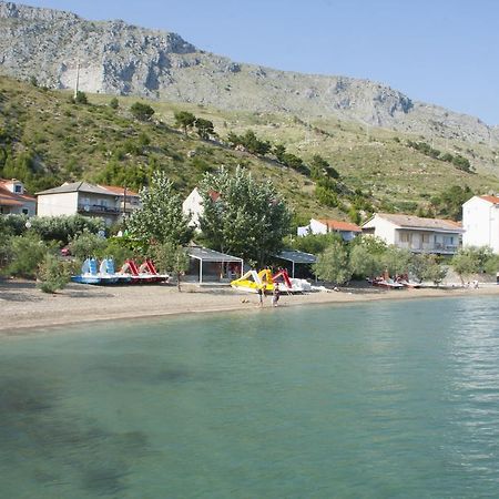 Apartment Mikulic Duće Buitenkant foto